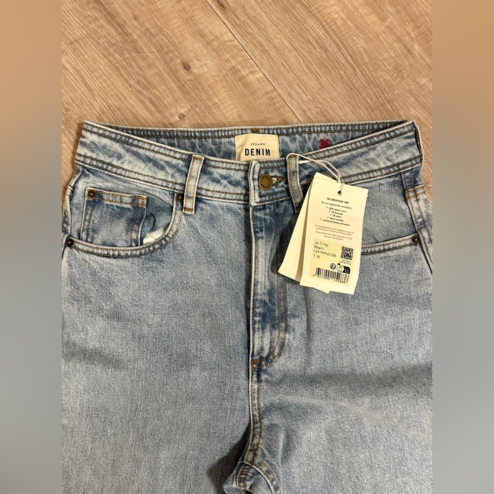 Sezane NWT Le Crop (Bleach) Size 4 - Picture 4 of 4